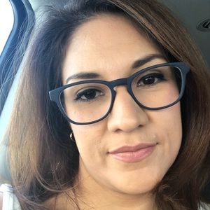 Meet your Posher, Veronica